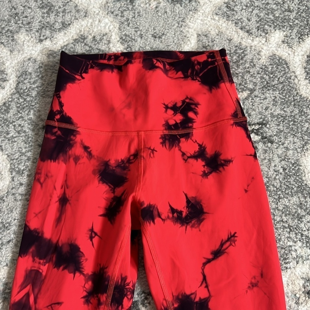 Lululemon Wunder Under Leggings - Picture 2 of 12